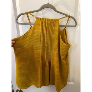 SANCTUARY Blouse mostard size L pleated front, light ruffle trim sleeveless top